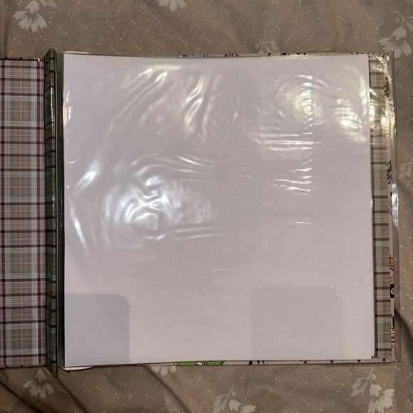 NIP AC Moore Top Loading Post Bound Scrapbook 12 x 12 - 20 Pages Camping Theme - Picture 7 of 7